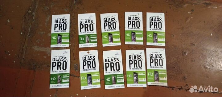 Защитное стекло на iPhone