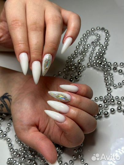 Педикюр Маникюр Ногти гель лак Наращивание ногтей