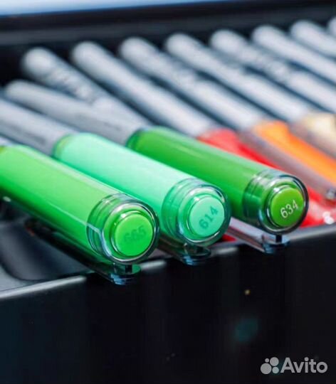 Акриловые маркеры 120 штук