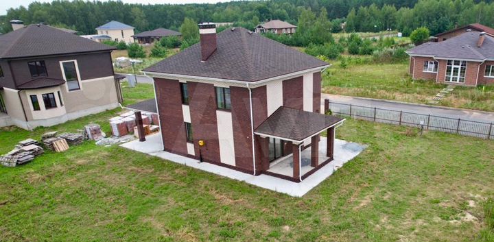 Дом 141,6 м² на участке 10,5 сот.