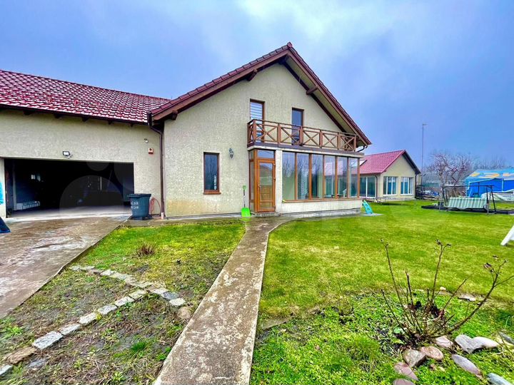 Дом 223,4 м² на участке 10 сот.