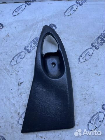 Накладка ручки двери задняя левая Ford Focus 1