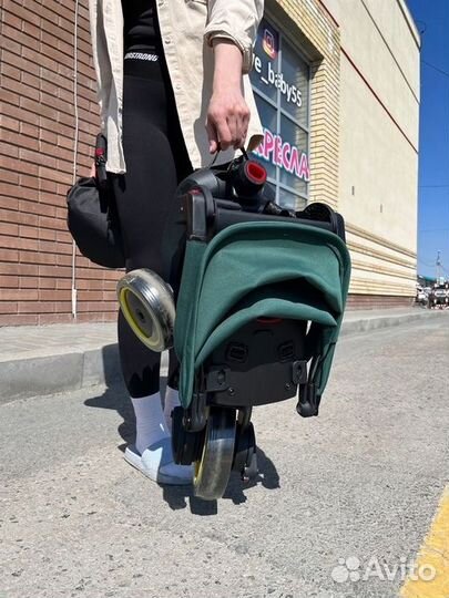 Детский велосипед с ручкой складной