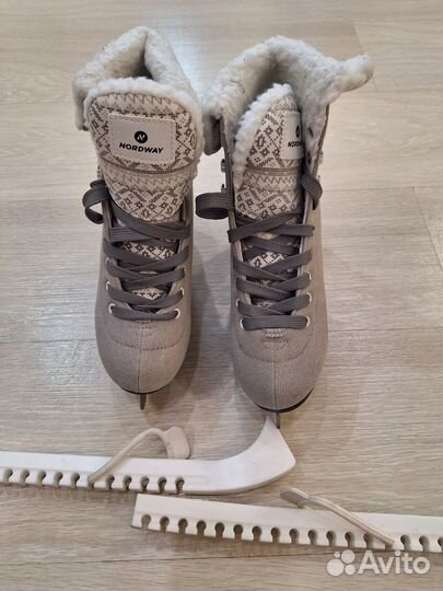 Коньки фигурные 37 размер