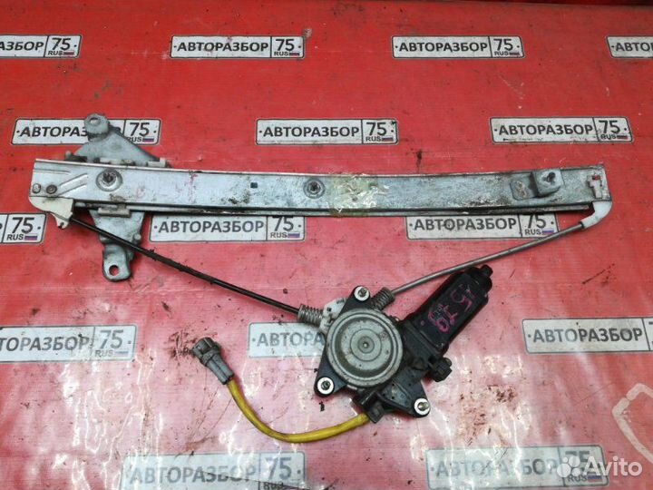 Стеклоподъемный механизм передний правый Toyota