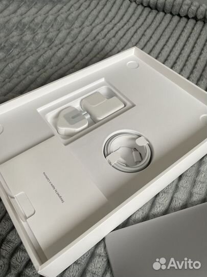 Apple macbook air 13 m1