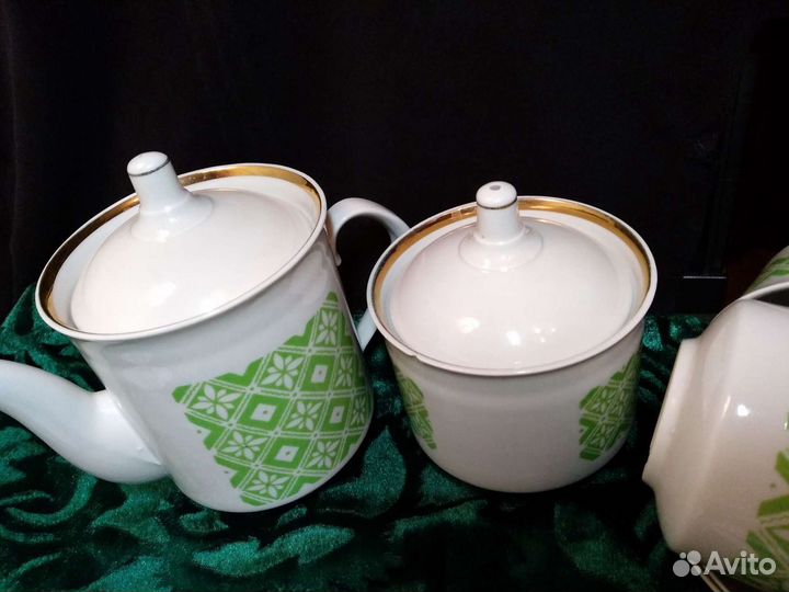 Сервиз чайный. Дулево. Зелёный узор