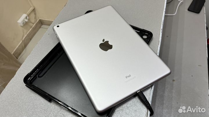 Apple iPad 2021 64 Gb Wi-Fi