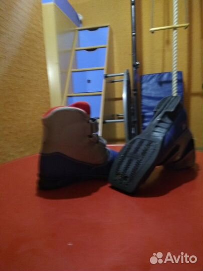 Ботинки для лыж