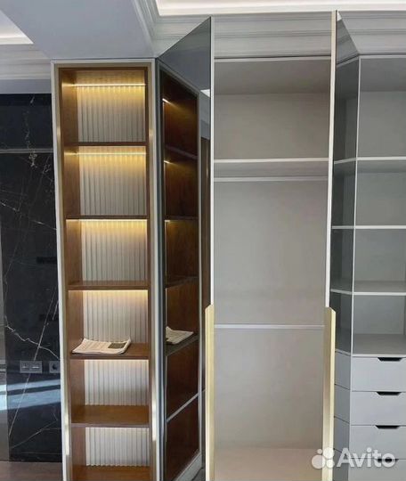 Шкаф на заказ прованс