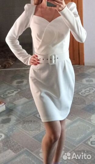 Платье белое