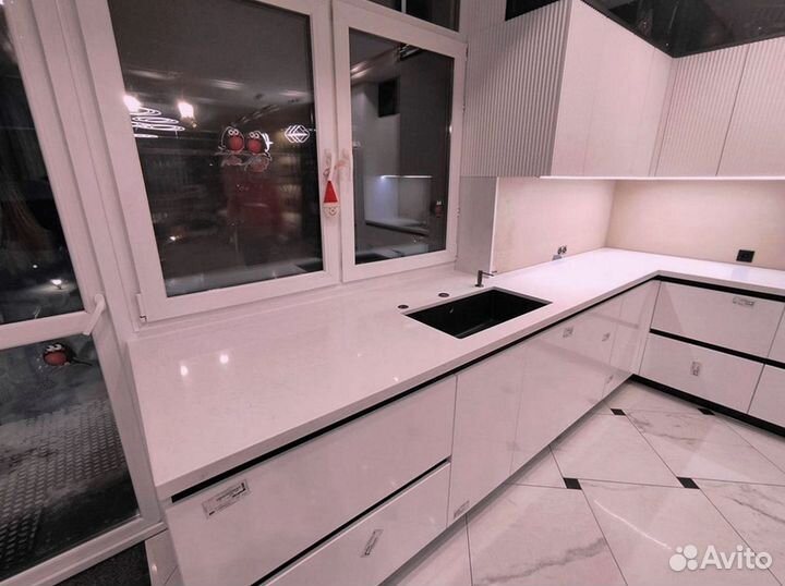 Столешница кварцевая