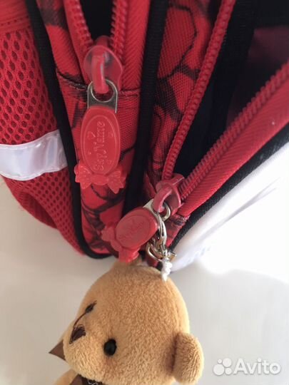 Портфель. Рюкзак школьный