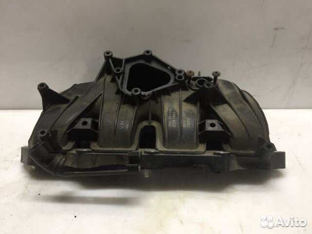 Впускной коллектор Golf 5 1.4 BMY BLG дефект