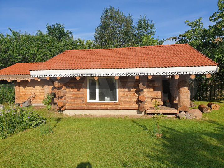 Дом 175 м² на участке 12 сот.