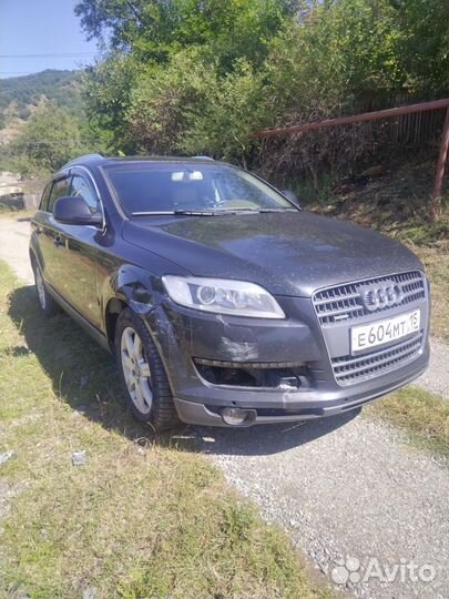 Ауди Q7 в разборе