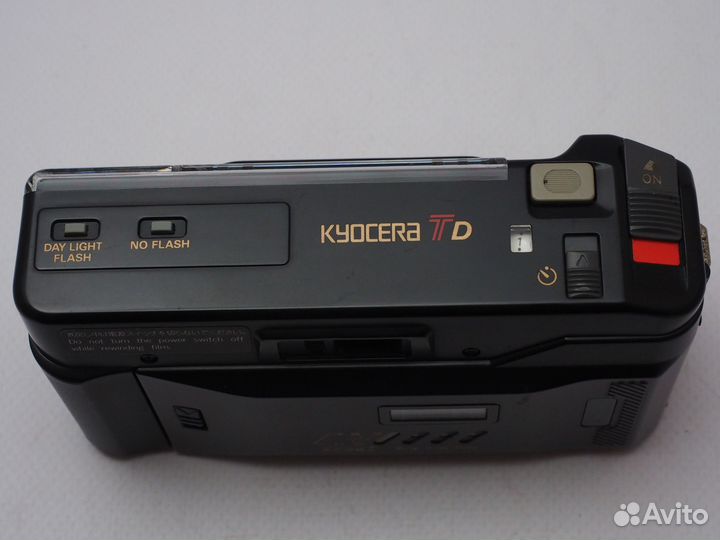Пленочный фотоаппарат Yashica T2 Kyocera TD