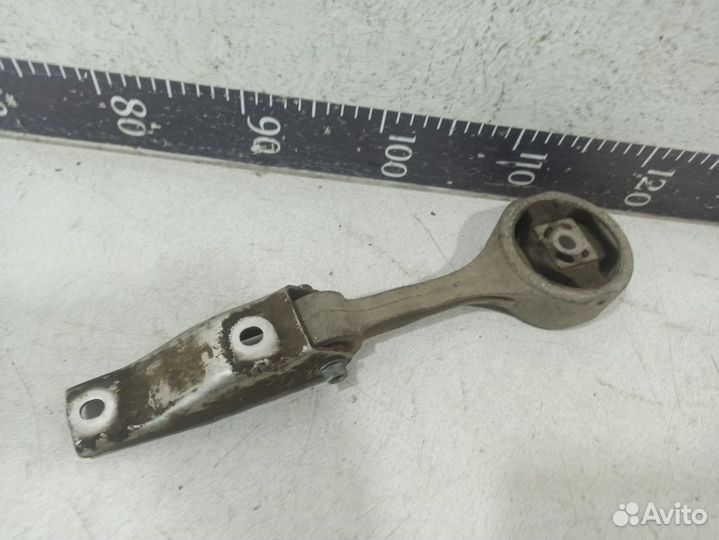 Кронштейн двигателя Ауди