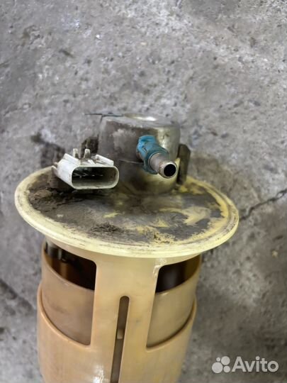 Топливный насос chrysler 300m 3.5