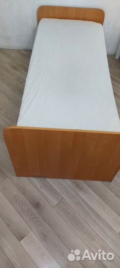Кровать 80*190