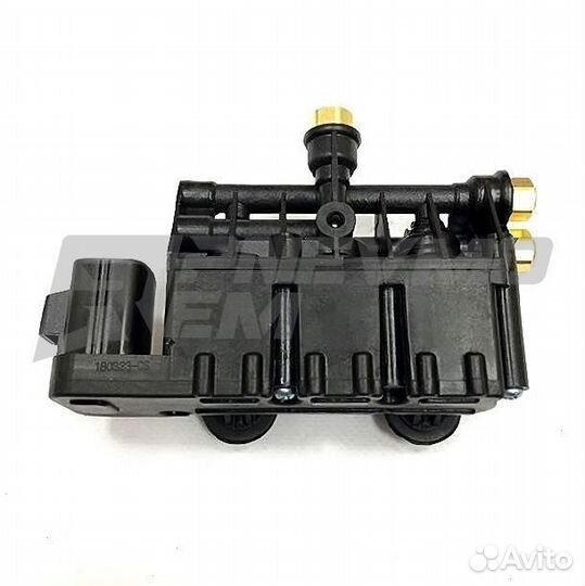 Блок клапанов пневмоподвески Land Rover Discovery