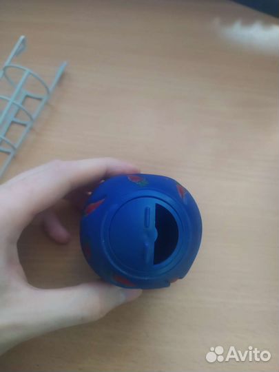 Игрушка-шарик для кроликов