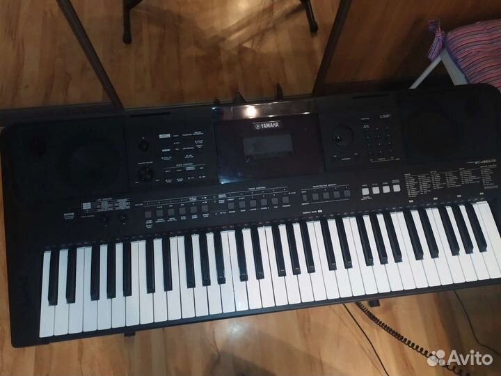 Синтезатор Yamaha PSR e463