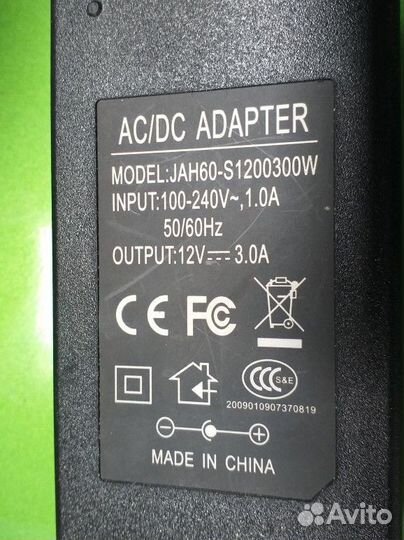 Блок питания 12V / 3.0 A 5.5-2.5мм