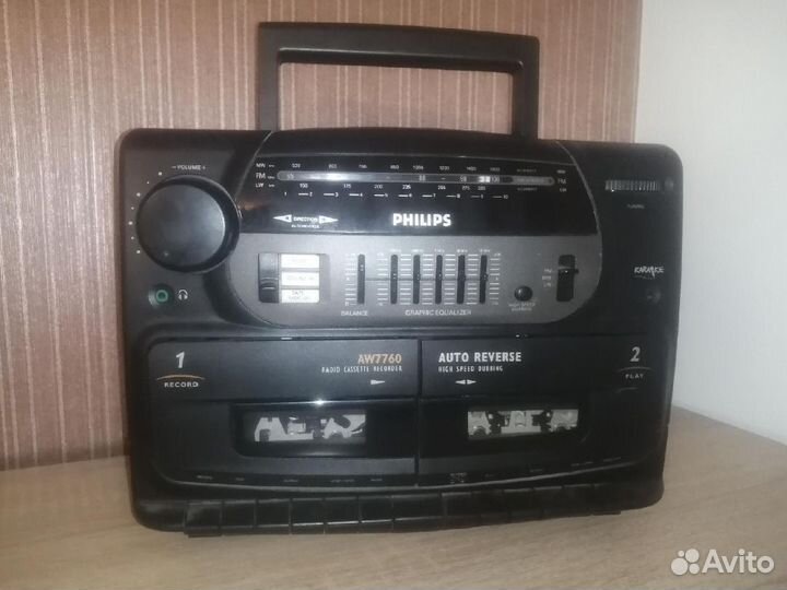 Магнитола Philips AW7760