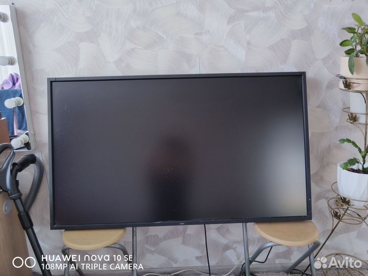 NEC MultiSync LCD-P552 Монитор, 55