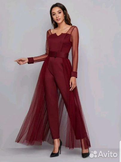 Комбинезон c юбкой новый (S/М)