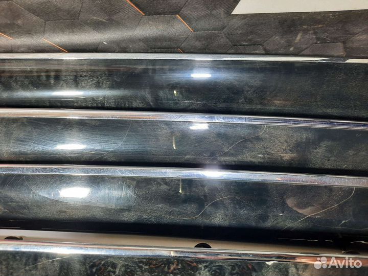 Элементы декора (тёмное дерево Mercedes-Benz W164