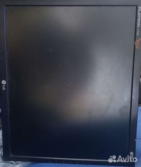 Монитор 17 для компьютера