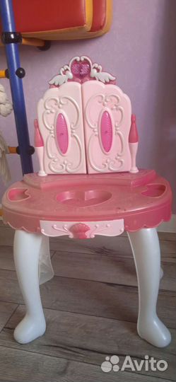Туалетный столик с зеркалом детский