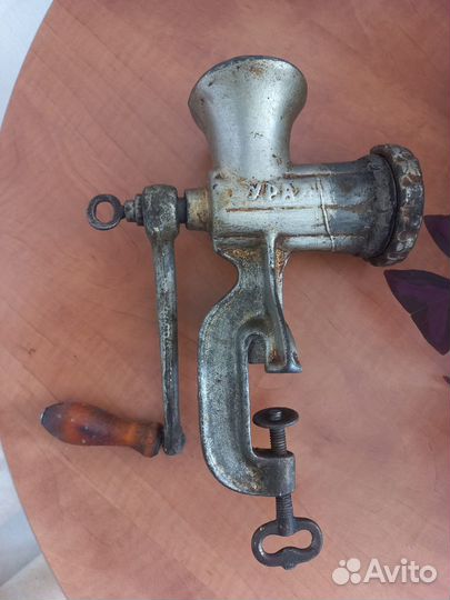 Мясорубка ручная ссср.Урал