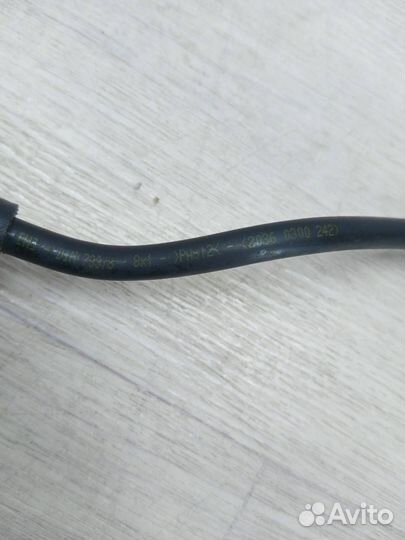 Трубка вакуумная BMW X5 E70 рест. 2012 11667588771