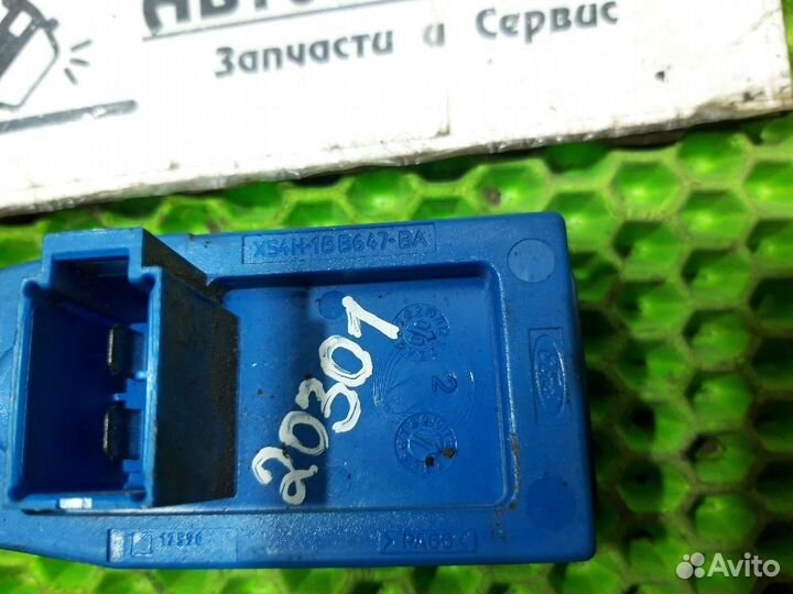 Резистор отопителя Xs4h18b647ba Ford Focus 1