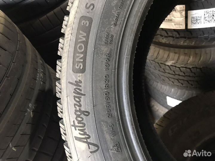 Ikon Tyres Autograph Snow 3 SUV 255/50 R20 109R