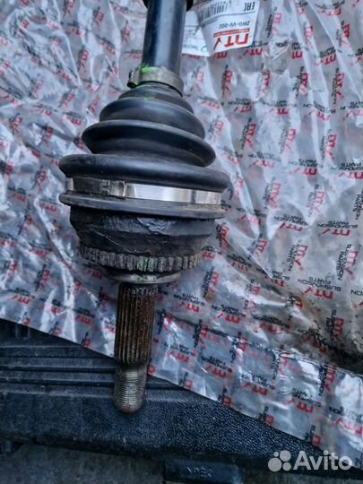 Привод левый