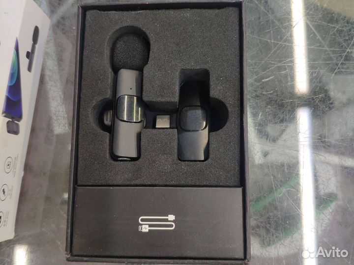 Микрофон петличный беспроводной