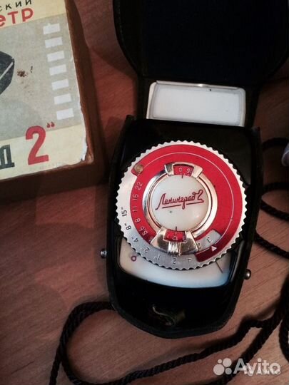 Пленочный фэд -2 и экспонометр Ленинград-2