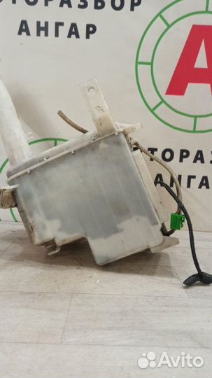 Бачок омывателя Mitsubishi Lancer 9 CS3A 4G18 2006