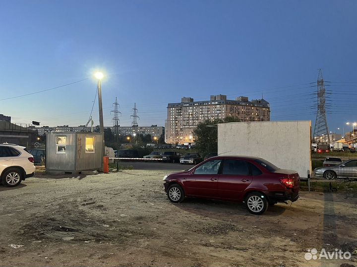 Охраняемая автостоянка