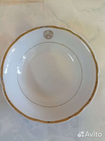 Тарелка дз дулево с гербом СССР