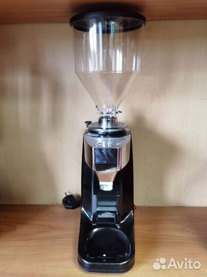 Кофемолка профессиональная