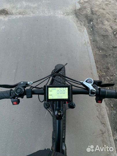 Полноприводный электровелосипед фетбайк elbike