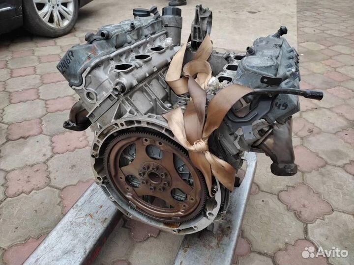 Двигатель бензин w211 E-class 112.949