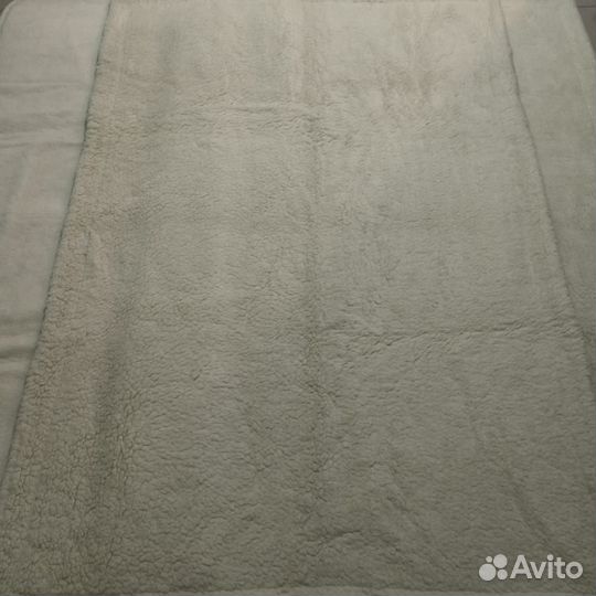 Новый плед из овечьей шерсти, очень тёплый