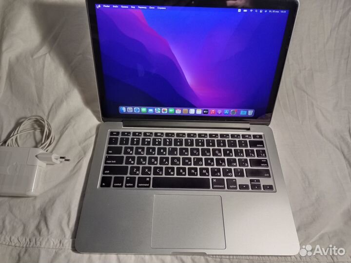 MacBook Pro 13 2015 Retina i5/8Gb/512Gb
