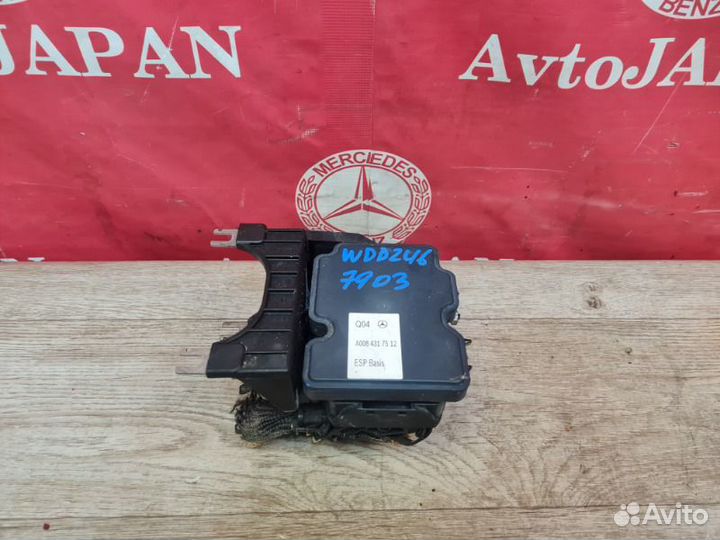 Блок abs Mercedes-Benz B W246 M270.910 2012